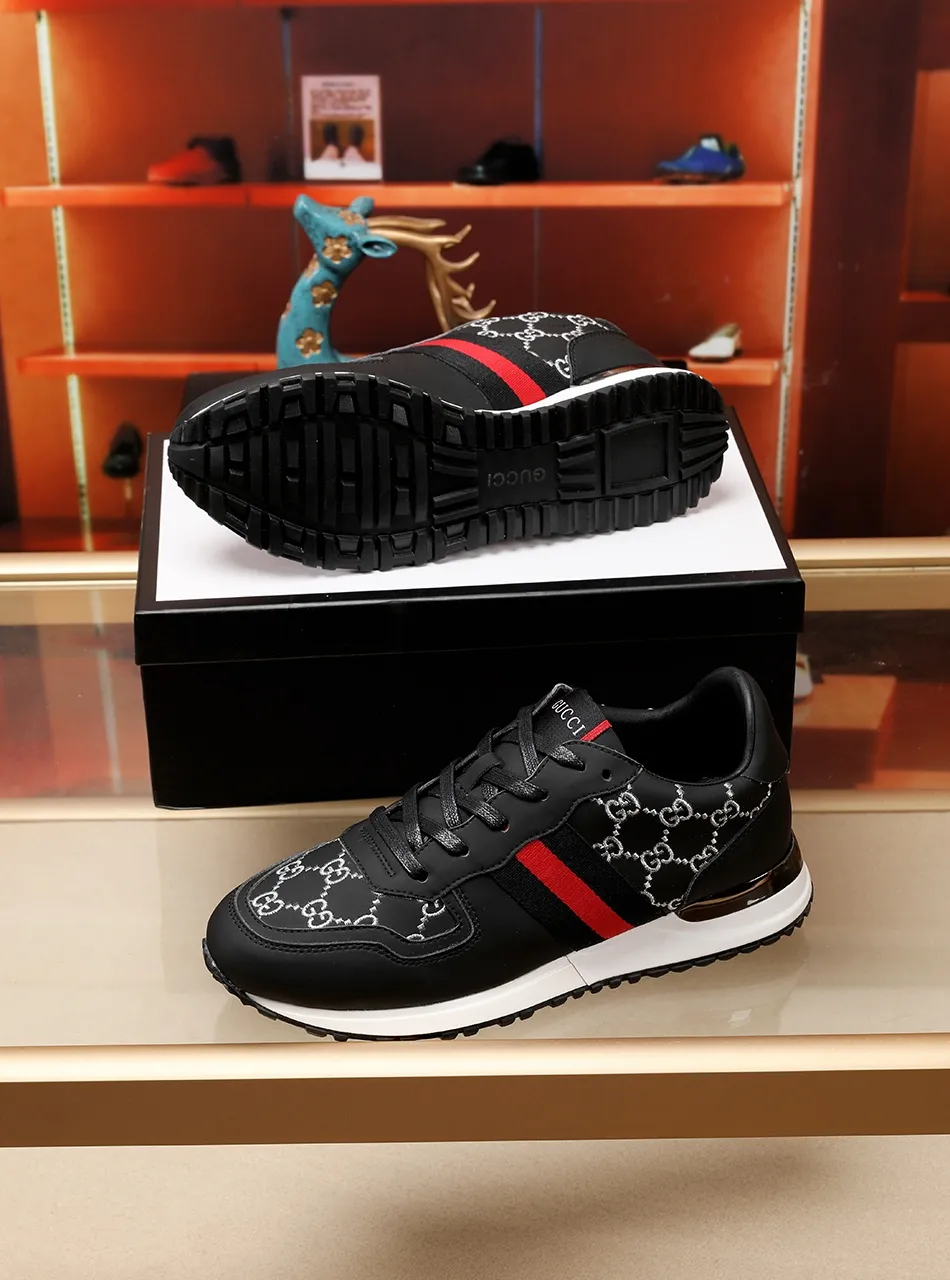 Factory price: 400💰 (GUCCI) The latest summer model from the official website🎁🎁casual and fashionable men's shoes👟, hot style💥The version is simple and elegant, exclusive for trendy men, the upper is made of calfskin electric embroidery pattern ➕The inner lining is made of sheepskin, soft and comfortable, black and white two-color optional, code number: 38-44, customized 45